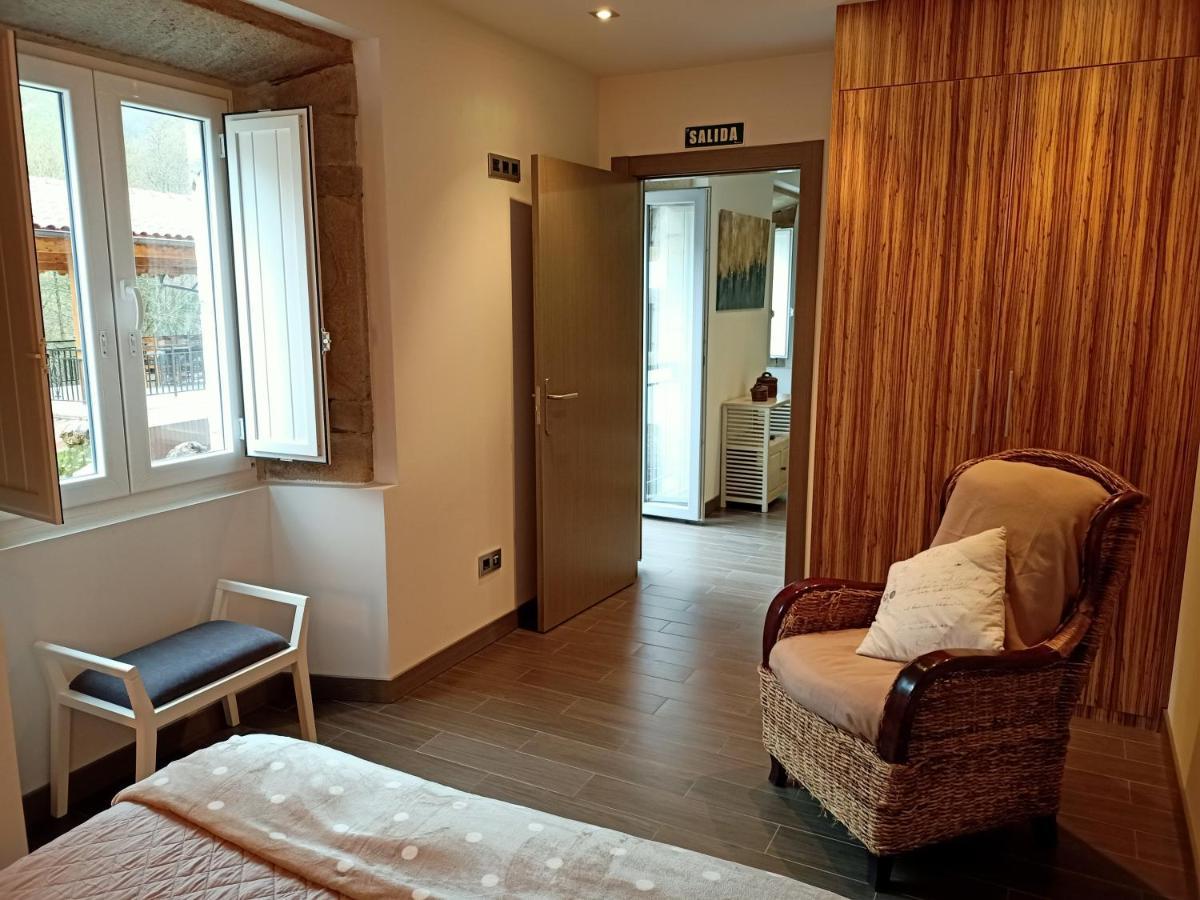 Tresanea Apartamentos Ituren Ngoại thất bức ảnh