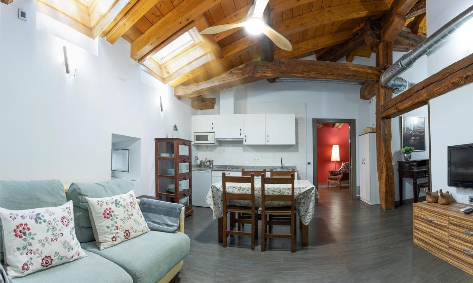 Tresanea Apartamentos Ituren Ngoại thất bức ảnh