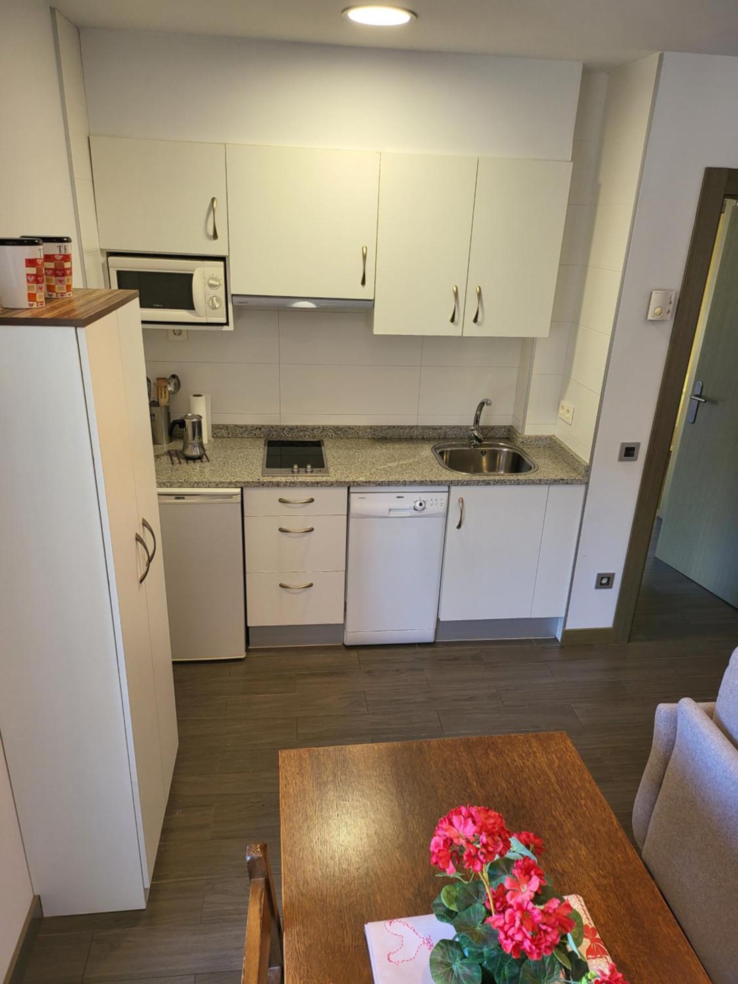 Tresanea Apartamentos Ituren Ngoại thất bức ảnh